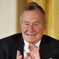 Buvęs JAV prezidentas G.H.W.Bushas susižeidė pargriuvęs namuose