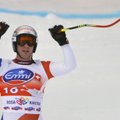 Pasaulio kalnų slidinėjimo taurės varžybų greitojnusileidimo rungtį laimėjo B.Feuzas