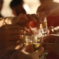 Alkoholio statistika pravėrė naują pūlinį: viena grupė žmonių į bedugnę lekia dar sparčiau