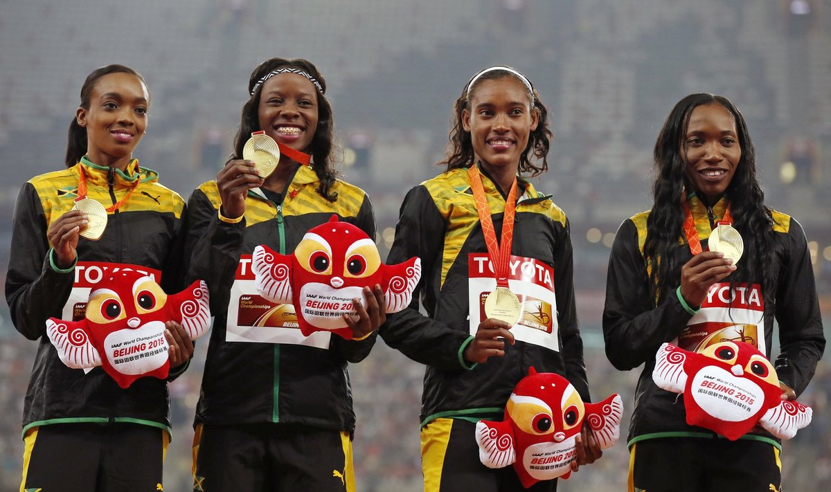 Jamaikos bėgikės laimėjo 4 x 400 m estafetės rungtį