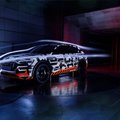 „Audi“ atskleidė, kaip tobulino elektrinį krosoverį: mažos detalės – daugiau kilometrų