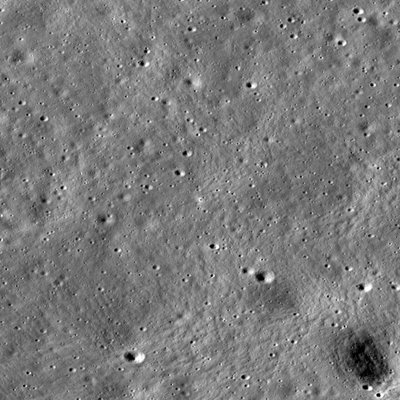 Mėnulio paviršius, kur nusileido Indijos kosminis zondas. NASA's Goddard Space Flight Center/Arizona State University nuotr.