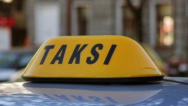 В Сейм поступит предложение обязать таксистов и продавцов обслуживать клиентов на литовском языке
