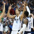 NBA: sezono mačą sužaidęs D. Nowitzki išplėšė „Mavs“ itin svarbią pergalę