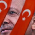 Kremlius neigia, kad kišasi į rinkimus Turkijoje
