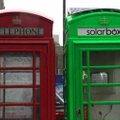 Londono telefonų būdelės virsta telefonų įkrovimo stotelėmis