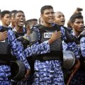 Maldyvų prezidentas atsistatydino kilus policijos maištui
