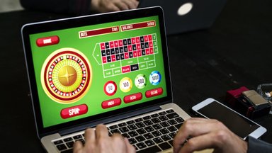 Nelegalūs internetiniai lošimai ir pavojai, apie kuriuos nesusimąsto lošėjai