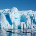 Įstrigus laivui Kalėdas Antarktidoje sutiko 74 žmonės
