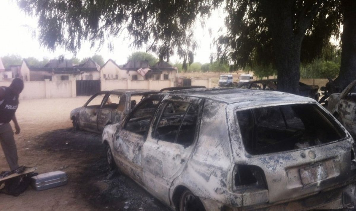 Nigerijoje per islamistų kovotojų reidą žuvo 55 žmonės