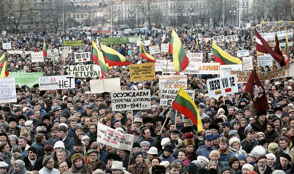 Michailas Gorbačiovas  Lietuvoje 1990 m. sausį. 