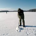 Mindūnų žiemos žūklės šventė: azartiškos varžybos ant ledo ir ekečių gręžimo čempionai