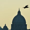 Vatikano nuncijus Prancūzijai figūruoja tyrime dėl lytinio priekabiavimo