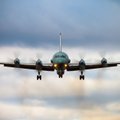 ВИДЕО: военный самолет Ан-12 сел на брюхо в аэропорту Екатеринбурга