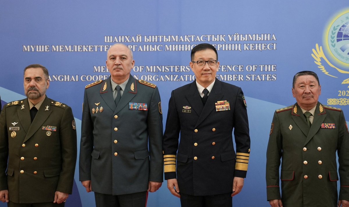 Kinijos ir Irano gynybos ministrų susitikimas