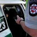 Neblaivus „Mercedes“ vairuotojas Vilniuje sukėlė masinę avariją
