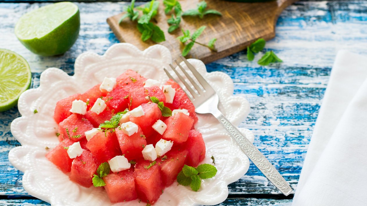 ATRADIMAS: gaivios arbūzų salotos su feta