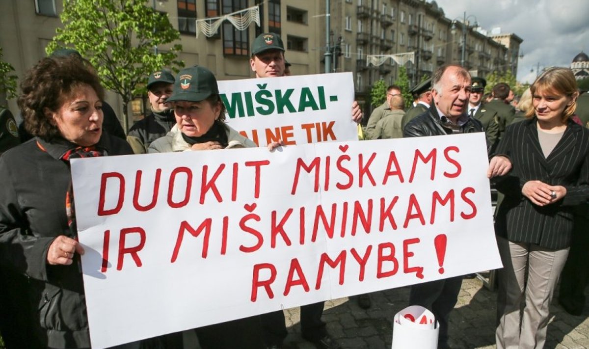 Miškininkų protestas prie Seimo