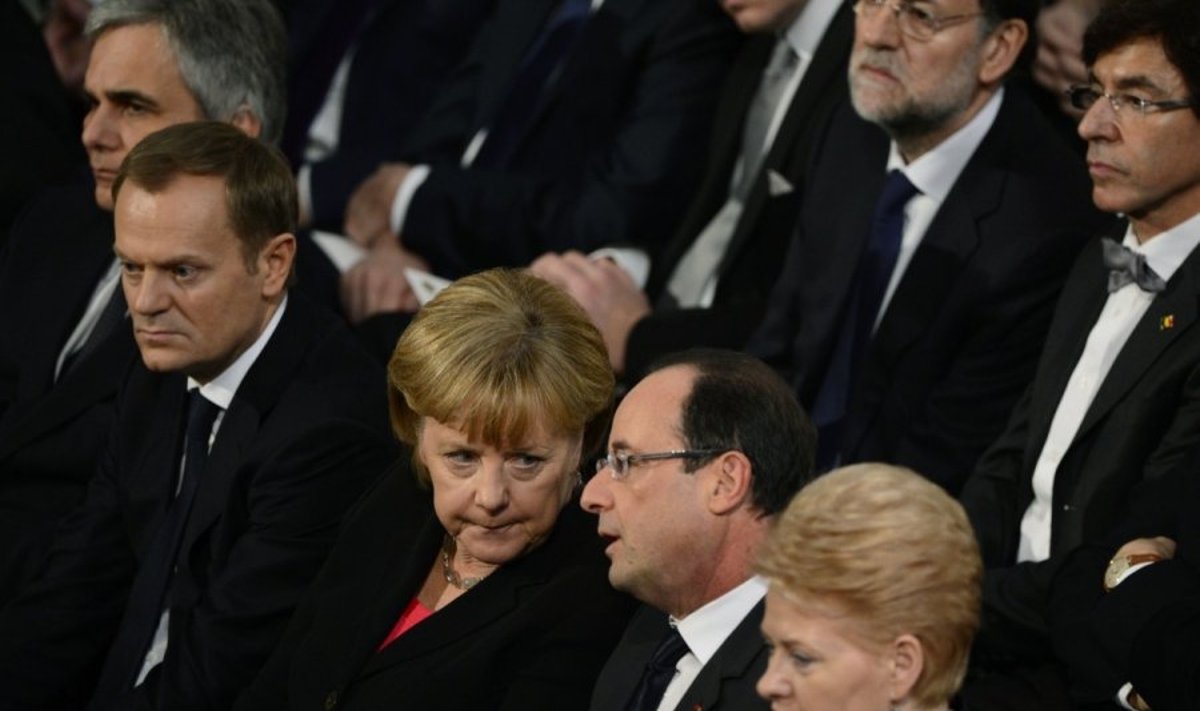 Donaldas Tuskas, Angela Merkel, Francois Hollande'as ir Dalia Grybauskaitė 