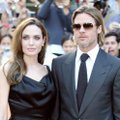 A. Jolie apie B. Pittą: blogas tėvas, kankinamas problemų dėl alkoholio ir pykčio priepuolių