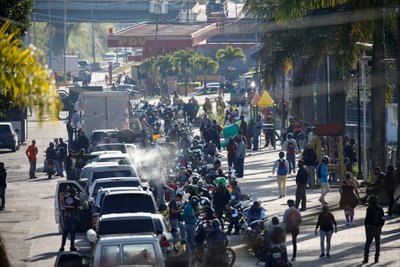 Venesuelos gyventojai stovi eilėje prie degalinės / 2020 m. rugsėjo 9 d. 