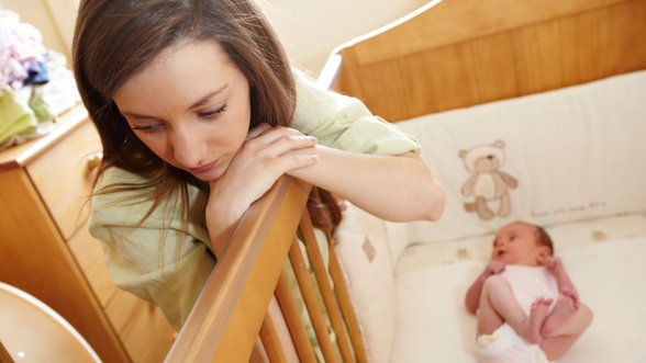 Kaip elgtis po gimdymo normalu, o kas jau laikoma sutrikimu?