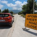 Automobiliu iki Albanijos III: krizės „paminklų“ atrakcijos Graikijos keliuose