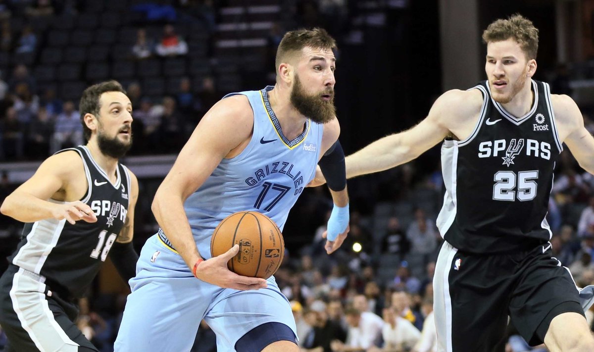 NBA: Valančiūno debiutu pažymėtas Grizzlies ir Spurs susitikimas