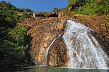 Dudhsagaro krioklys Goa provincijoje, Indijoje