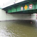 Трагедия в Клайпеде: с разводного моста в реку съехал автомобиль, погиб американский военный
