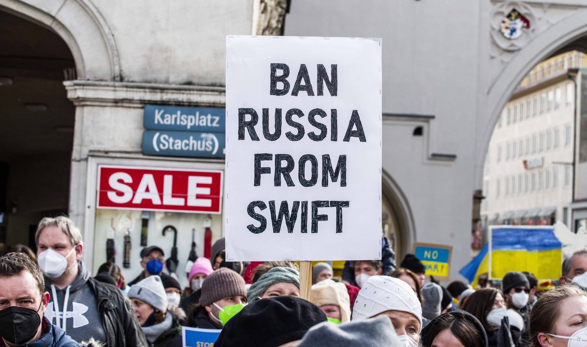 Protestas Berlyne prieš Rusijos invaziją į Ukrainą