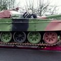 Sovietinių tankų savininkams Lenkijoje skirta nemenka bauda už kelių eismo taisyklių pažeidimą