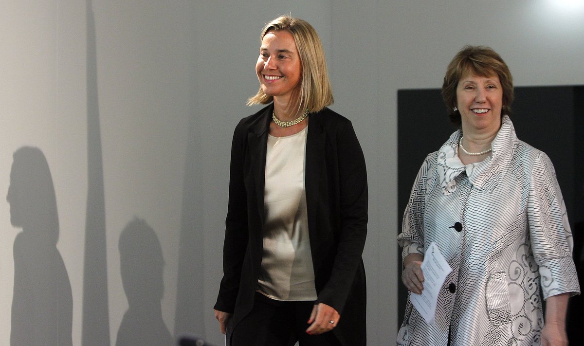 Federica Mogherini, Catherine Ashton