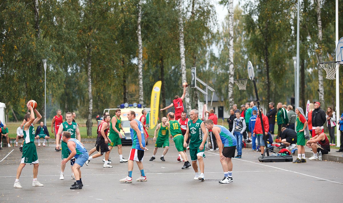 Prienuose vyko Lietuvos seniūnijų sporto žaidynės