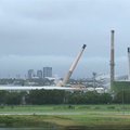 Per 30 sekundžių Sidnėjaus fabrike susprogdinti keturi kaminai