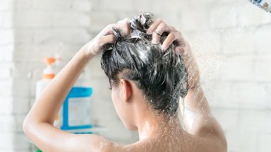 Žiemą plaukų priežiūrai patariama naudoti priemones, turinčias sudėtyje neįprastos medžiagos: tokią rasite ir savo virtuvėje