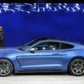 „Muscle cars“ lenktynės Niurburgringe: galingiausias „Ford Mustang“ aplenkė „Chevrolet Camaro“