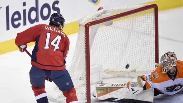 „Capitals“ ledo ritulininkai iškovojo devintą pergalę iš eilės NHL čempionate