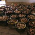 Humusu ir falafeliais garsėjančios palestiniečių nacionalinės virtuvės paveldas: qedra, maqlouba ir zarb