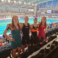 Lietuvos rekordą pagerinusios plaukikės – tarp aštuonių stipriausių pasaulio jaunimo merginų komandų