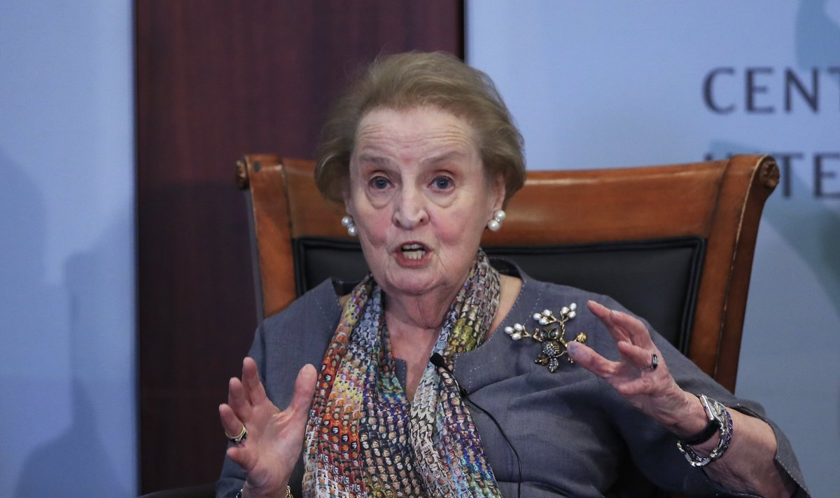  Madeleine Albright