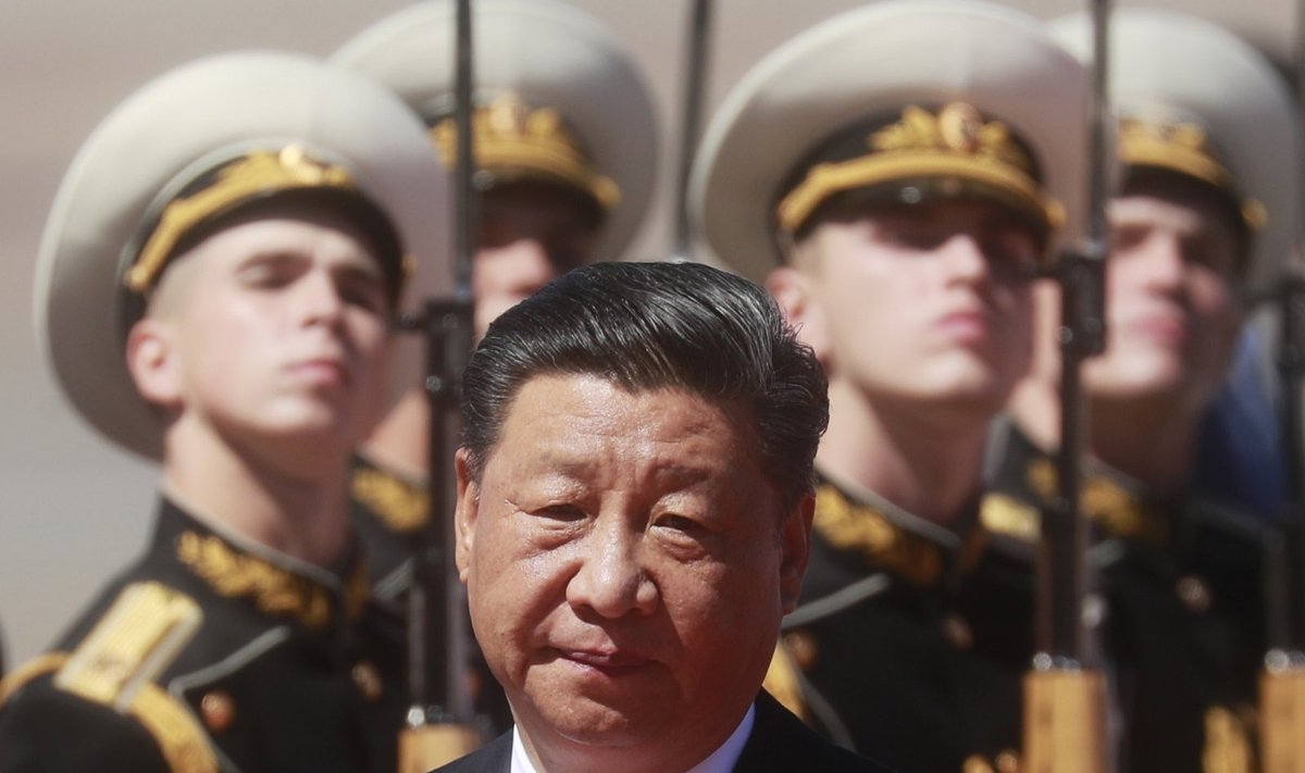  Xi Jinpingas