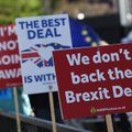 Britų parlamentarai ieškos naujo „Brexit“ kelio
