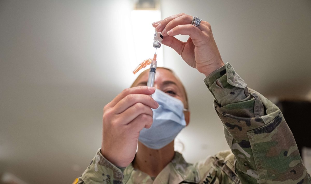 Vakcinacija JAV kariuomenėje