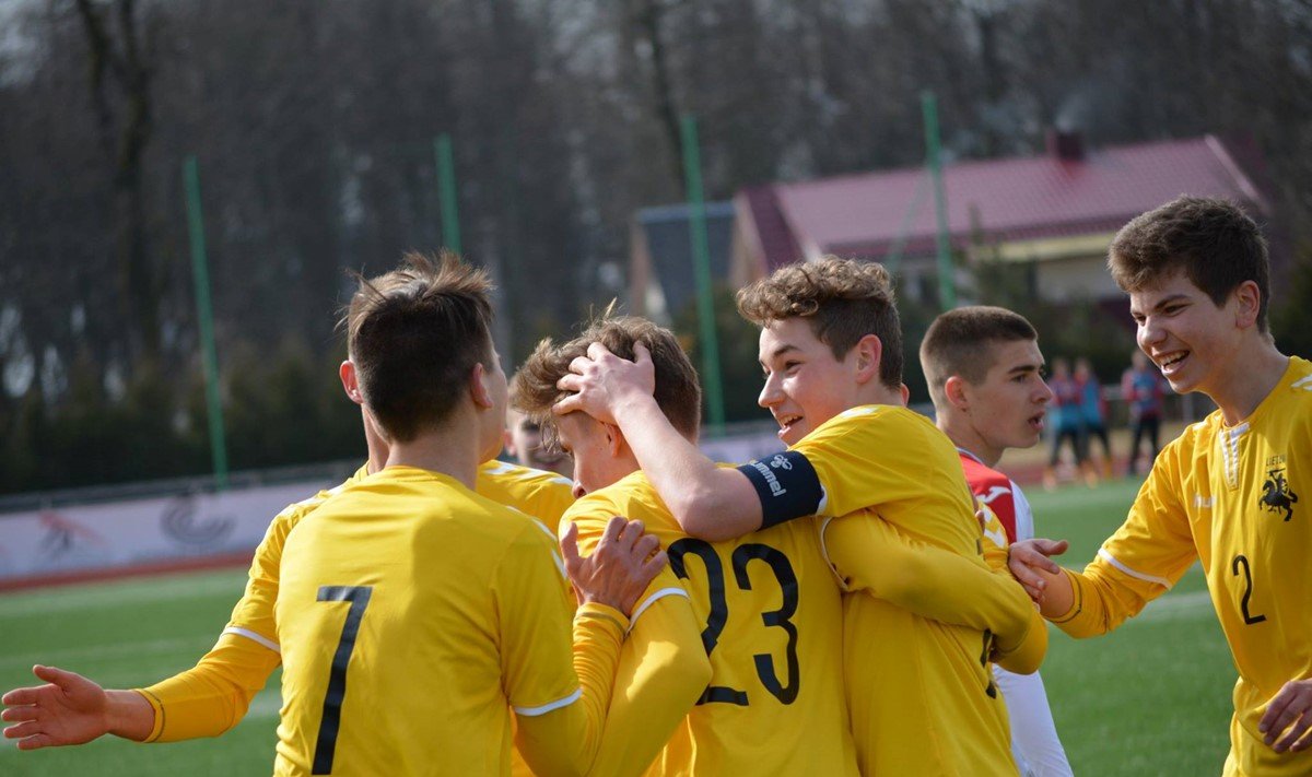 Lietuvos U-16 futbolo rinktinė (Gargždų "Bangos" nuotr.)