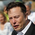 Elonas Muskas netrukus gali aplenkti Jeffą Bezosą kaip turtingiausias pasaulio žmogus