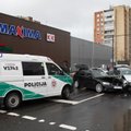 Vilniuje – dviejų BMW susidūrimas, pranešta apie tris nukentėjusius vyrus