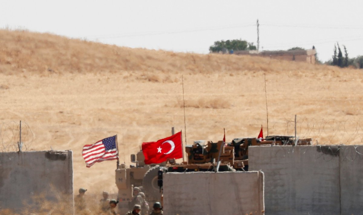 JAV nežino, kas sudaro Turkijai sąjungines Sirijos opozicijos pajėgas