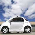 „Google“ nori, kad autonominiai automobiliai sugebėtų savarankiškai ir pasikrauti