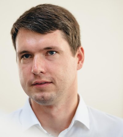 Dr. Vytenis Surblys, VTDK Automobilių elektronikos sistemos studijų programos komiteto pirmininkas
